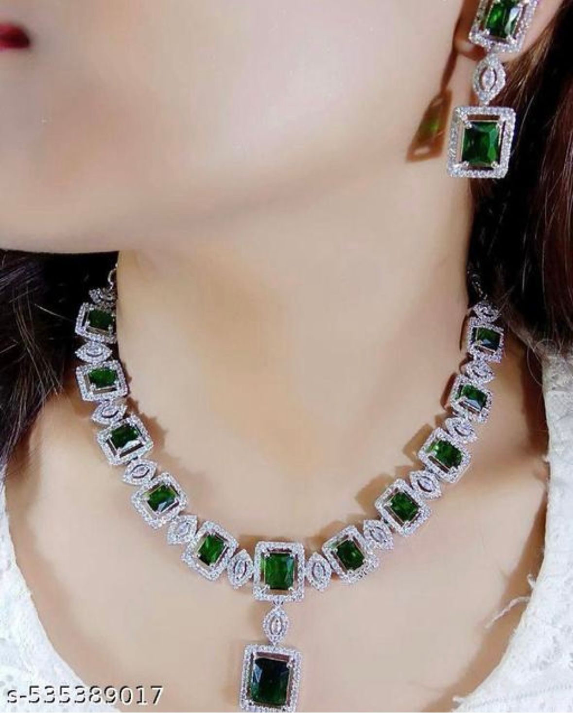 Royal Grace Choker Set