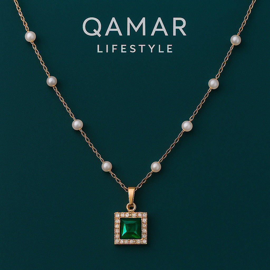 Pearl-Linked Green Stone Pendant Necklace – Luxe Minimalism